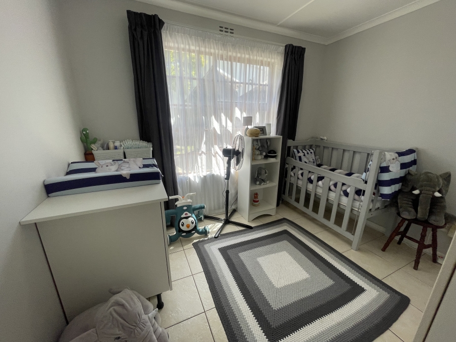 2 Bedroom Property for Sale in Nahoon Valley Park Eastern Cape